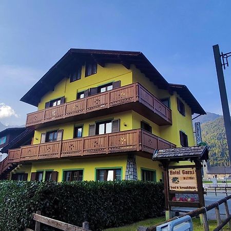 Bed and Breakfast Garni Bonsai Pinzolo Exterior foto