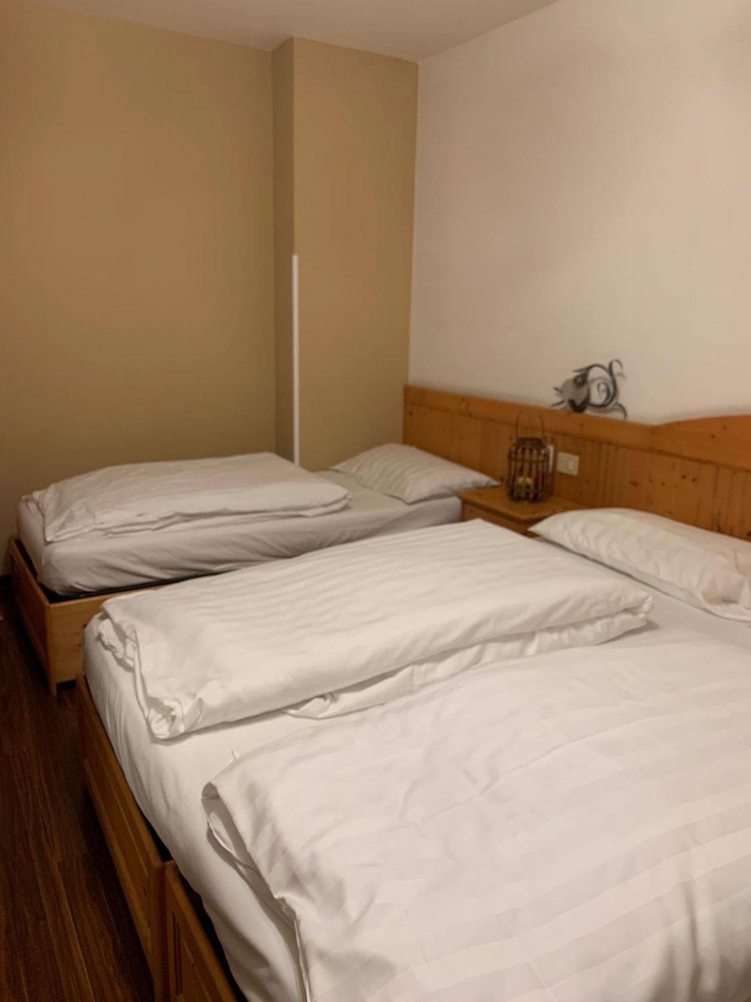 Bed and Breakfast Garni Bonsai Pinzolo Exterior foto